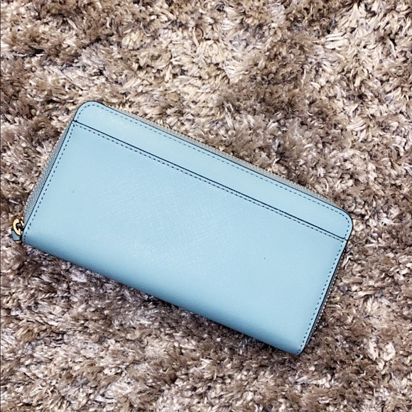 Kate Spade Wallet - Picture 2 of 3